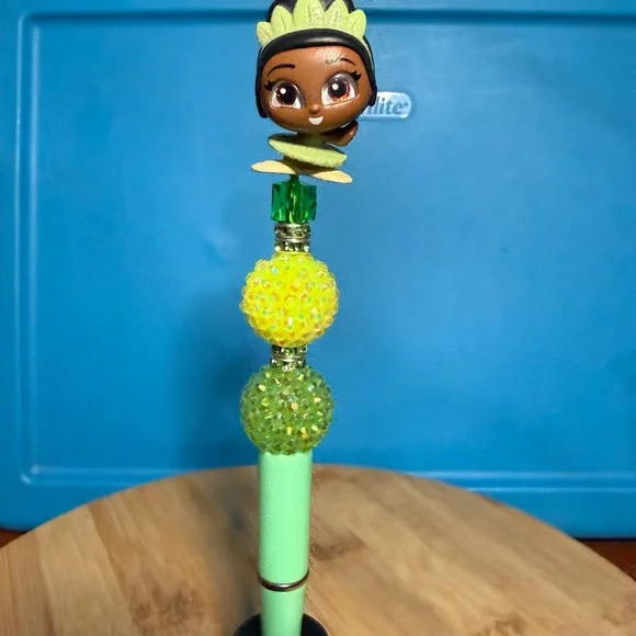Disney Doorables Beaded Character Pen Tiana from Princess and the Frog - Picture 3 of 3